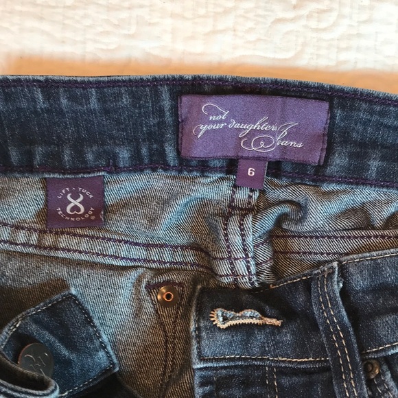 NYDJ Boot Cut Dark Wash Jeans Size 6 - Picture 2 of 4